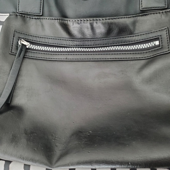 Lululemon Athletica Sweat & Go  Bag. - Picture 13 of 16